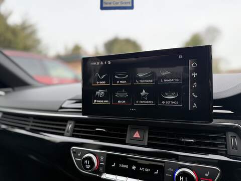 Audi A4 2.0 TDI 35 Black Edition Saloon 4dr Diesel S Tronic Euro 6 (s/s) (163 ps) - U2362