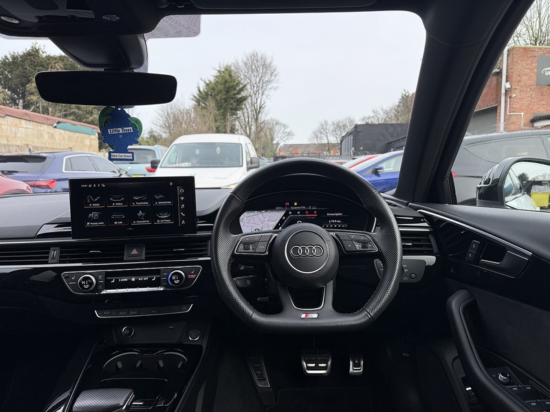 Audi A4 2.0 TDI 35 Black Edition Saloon 4dr Diesel S Tronic Euro 6 (s/s) (163 ps) - U2362