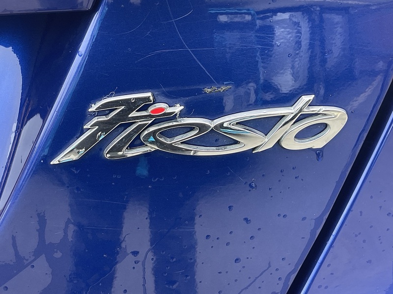 Ford Fiesta 1.0T EcoBoost Zetec Hatchback 5dr Petrol Powershift Euro 5 (100 ps) - U2363