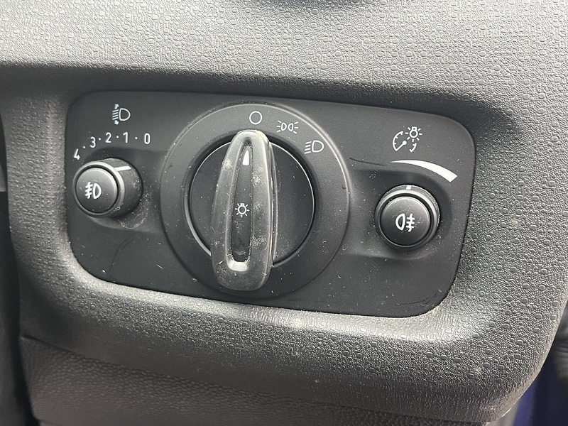 Ford Fiesta 1.0T EcoBoost Zetec Hatchback 5dr Petrol Powershift Euro 5 (100 ps) - U2363