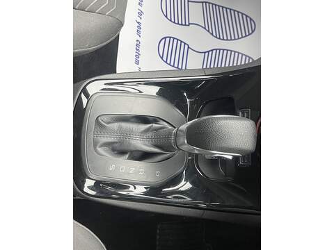 Ford Fiesta 1.0T EcoBoost Zetec Hatchback 5dr Petrol Powershift Euro 5 (100 ps) - U2363