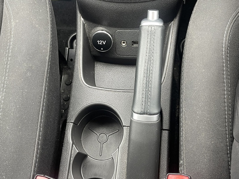 Ford Fiesta 1.0T EcoBoost Zetec Hatchback 5dr Petrol Powershift Euro 5 (100 ps) - U2363