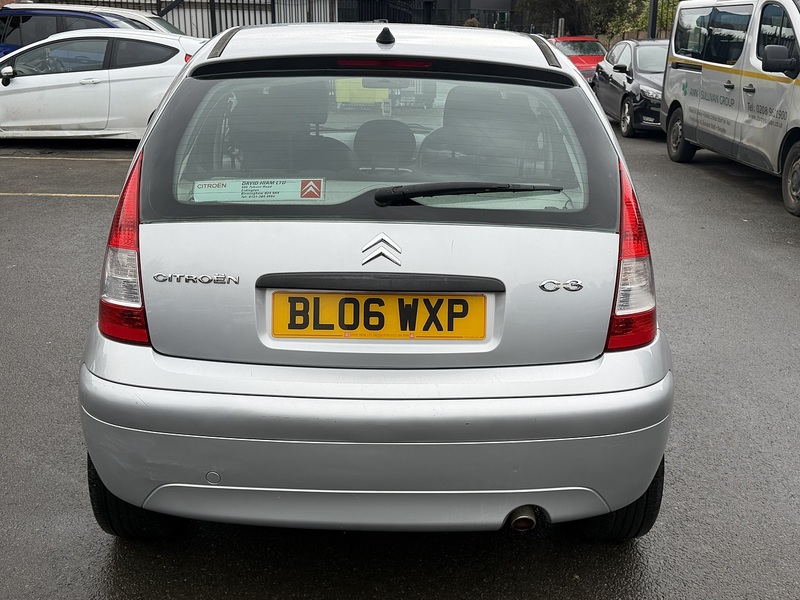 Citroen C3 1.6i 16V SX Hatchback 5dr Petrol Automatic (165 g/km, 107 bhp) - U2364