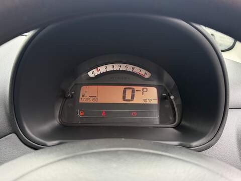 Citroen C3 1.6i 16V SX Hatchback 5dr Petrol Automatic (165 g/km, 107 bhp) - U2364