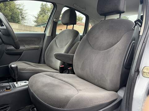 Citroen C3 1.6i 16V SX Hatchback 5dr Petrol Automatic (165 g/km, 107 bhp) - U2364