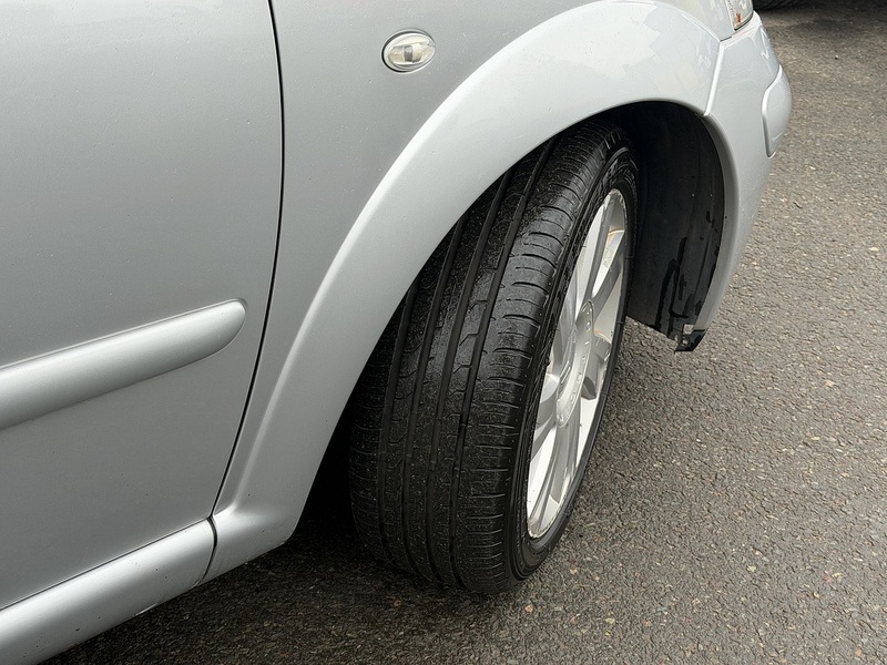 Citroen C3 1.6i 16V SX Hatchback 5dr Petrol Automatic (165 g/km, 107 bhp) - U2364