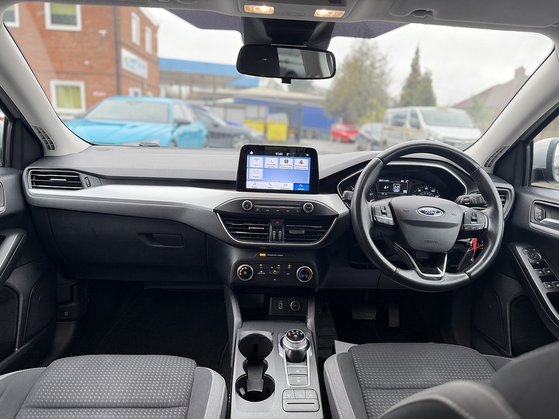 Ford Focus 1.0T EcoBoost Zetec Hatchback 5dr Petrol Auto Euro 6 (s/s) (125 ps) - U2365
