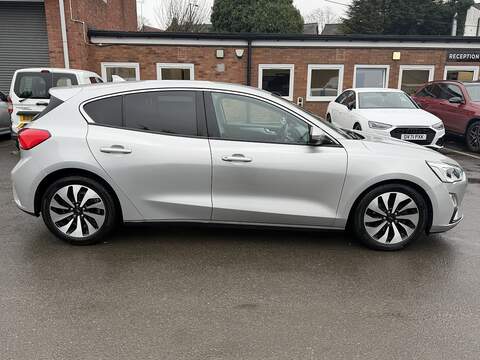 Ford Focus 1.0T EcoBoost Zetec Hatchback 5dr Petrol Auto Euro 6 (s/s) (125 ps) - U2365