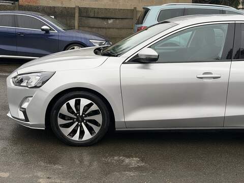 Ford Focus 1.0T EcoBoost Zetec Hatchback 5dr Petrol Auto Euro 6 (s/s) (125 ps) - U2365