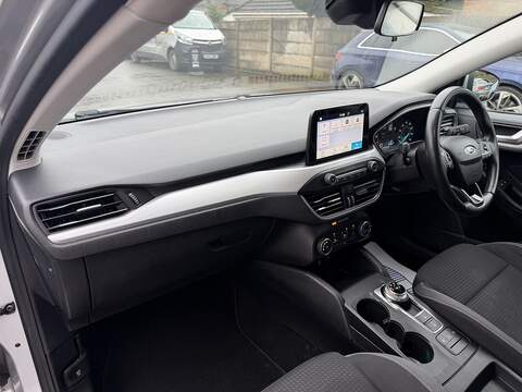 Ford Focus 1.0T EcoBoost Zetec Hatchback 5dr Petrol Auto Euro 6 (s/s) (125 ps) - U2365