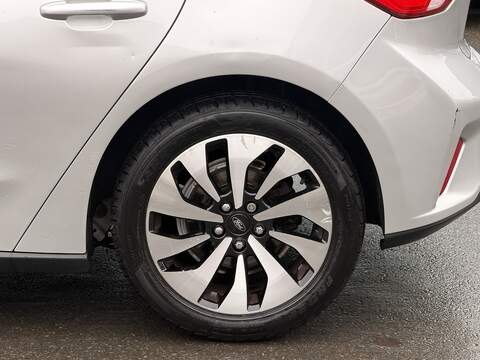 Ford Focus 1.0T EcoBoost Zetec Hatchback 5dr Petrol Auto Euro 6 (s/s) (125 ps) - U2365