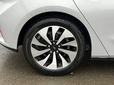 Ford Focus 1.0T EcoBoost Zetec Hatchback 5dr Petrol Auto Euro 6 (s/s) (125 ps) - U2365