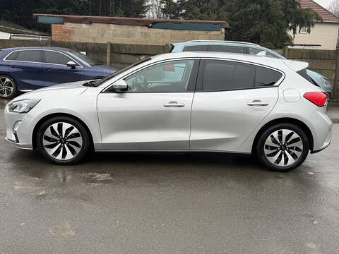 Ford Focus 1.0T EcoBoost Zetec Hatchback 5dr Petrol Auto Euro 6 (s/s) (125 ps) - U2365