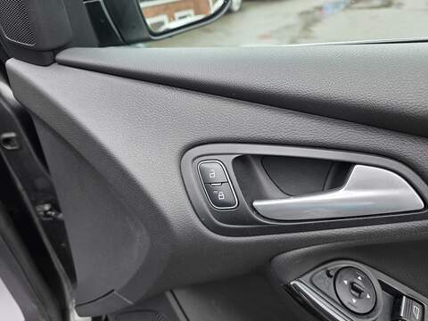 Ford Focus 1.0T EcoBoost Titanium X Hatchback 5dr Petrol Auto Euro 6 (s/s) (125 ps) - U2366