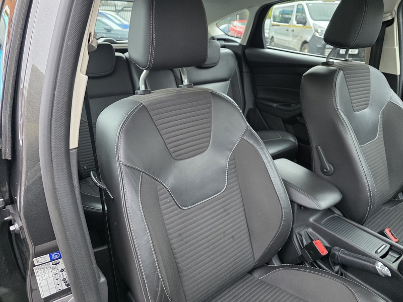 Ford Focus 1.0T EcoBoost Titanium X Hatchback 5dr Petrol Auto Euro 6 (s/s) (125 ps) - U2366