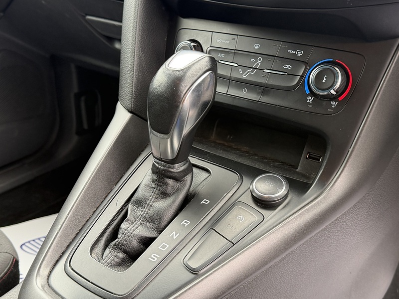 Ford Focus 1.0T EcoBoost ST-Line Hatchback 5dr Petrol Auto Euro 6 (s/s) (125 ps) - U2367