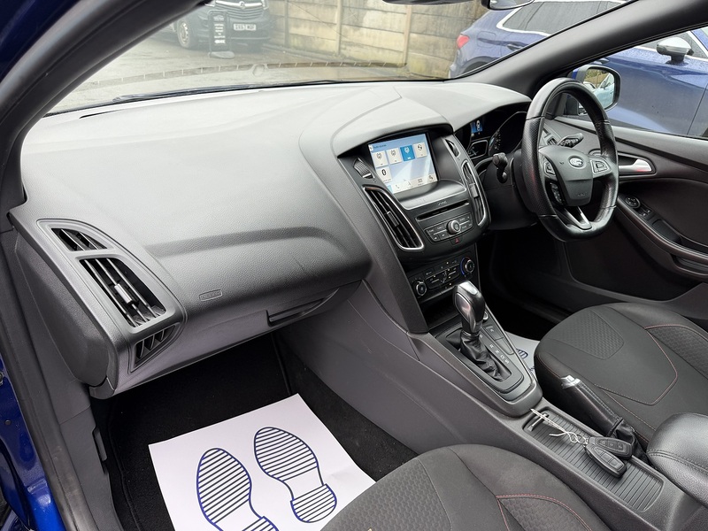 Ford Focus 1.0T EcoBoost ST-Line Hatchback 5dr Petrol Auto Euro 6 (s/s) (125 ps) - U2367