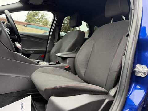 Ford Focus 1.0T EcoBoost ST-Line Hatchback 5dr Petrol Auto Euro 6 (s/s) (125 ps) - U2367