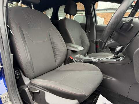 Ford Focus 1.0T EcoBoost ST-Line Hatchback 5dr Petrol Auto Euro 6 (s/s) (125 ps) - U2367