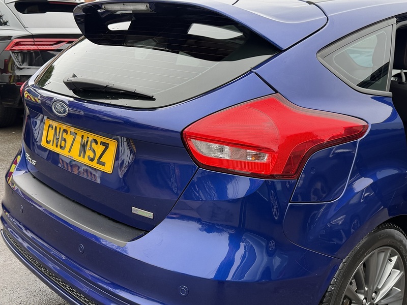 Ford Focus 1.0T EcoBoost ST-Line Hatchback 5dr Petrol Auto Euro 6 (s/s) (125 ps) - U2367