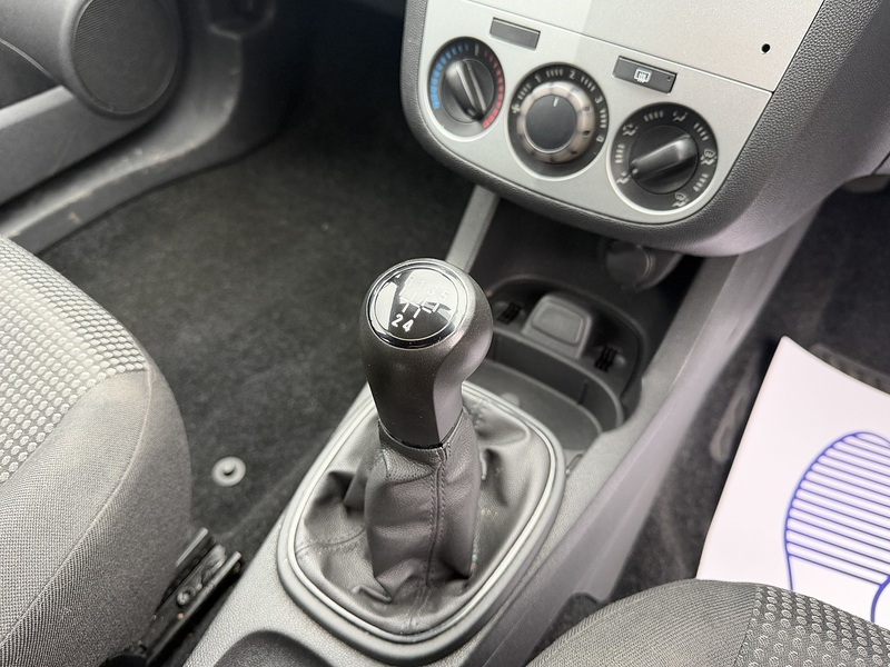 Vauxhall Corsa 1.0 ecoFLEX 12V S Hatchback 5dr Petrol Manual Euro 5 (65 ps) - U2368