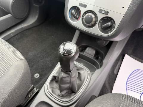 Vauxhall Corsa 1.0 ecoFLEX 12V S Hatchback 5dr Petrol Manual Euro 5 (65 ps) - U2368