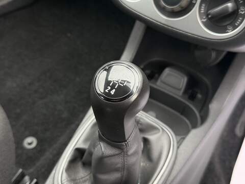 Vauxhall Corsa 1.0 ecoFLEX 12V S Hatchback 5dr Petrol Manual Euro 5 (65 ps) - U2368