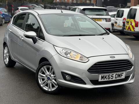 Ford Fiesta 1.0T EcoBoost Zetec Hatchback 5dr Petrol Powershift Euro 5 (100 ps) - U2370