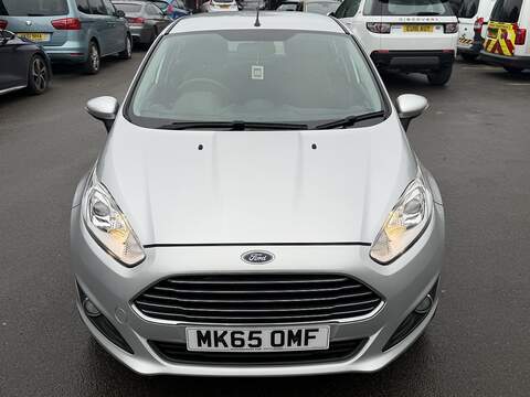 Ford Fiesta 1.0T EcoBoost Zetec Hatchback 5dr Petrol Powershift Euro 5 (100 ps) - U2370
