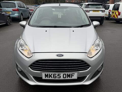 Ford Fiesta 1.0T EcoBoost Zetec Hatchback 5dr Petrol Powershift Euro 5 (100 ps) - U2370