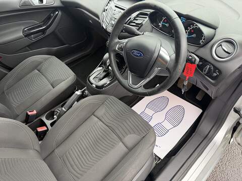 Ford Fiesta 1.0T EcoBoost Zetec Hatchback 5dr Petrol Powershift Euro 5 (100 ps) - U2370