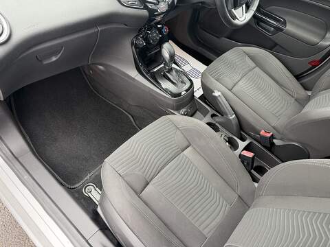 Ford Fiesta 1.0T EcoBoost Zetec Hatchback 5dr Petrol Powershift Euro 5 (100 ps) - U2370