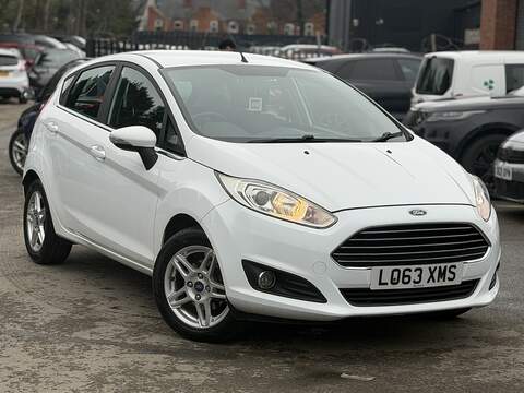 Ford Fiesta 1.0T EcoBoost Zetec Hatchback 5dr Petrol Manual Euro 5 (s/s) (100 ps) - U2371