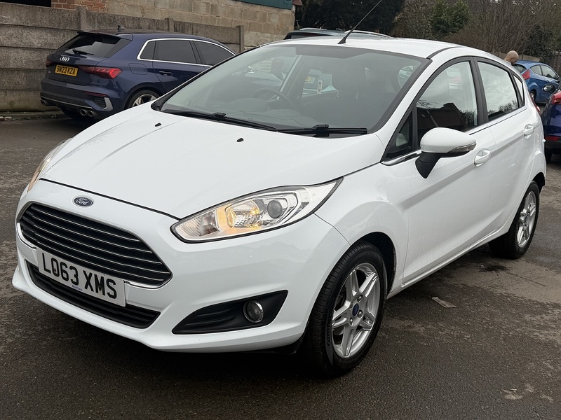 Ford Fiesta 1.0T EcoBoost Zetec Hatchback 5dr Petrol Manual Euro 5 (s/s) (100 ps) - U2371