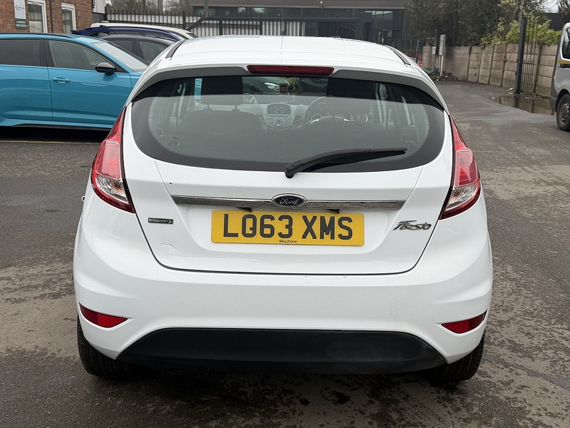 Ford Fiesta 1.0T EcoBoost Zetec Hatchback 5dr Petrol Manual Euro 5 (s/s) (100 ps) - U2371