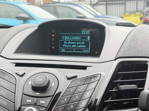 Ford Fiesta 1.0T EcoBoost Zetec Hatchback 5dr Petrol Manual Euro 5 (s/s) (100 ps) - U2371