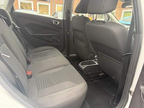 Ford Fiesta 1.0T EcoBoost Zetec Hatchback 5dr Petrol Manual Euro 5 (s/s) (100 ps) - U2371