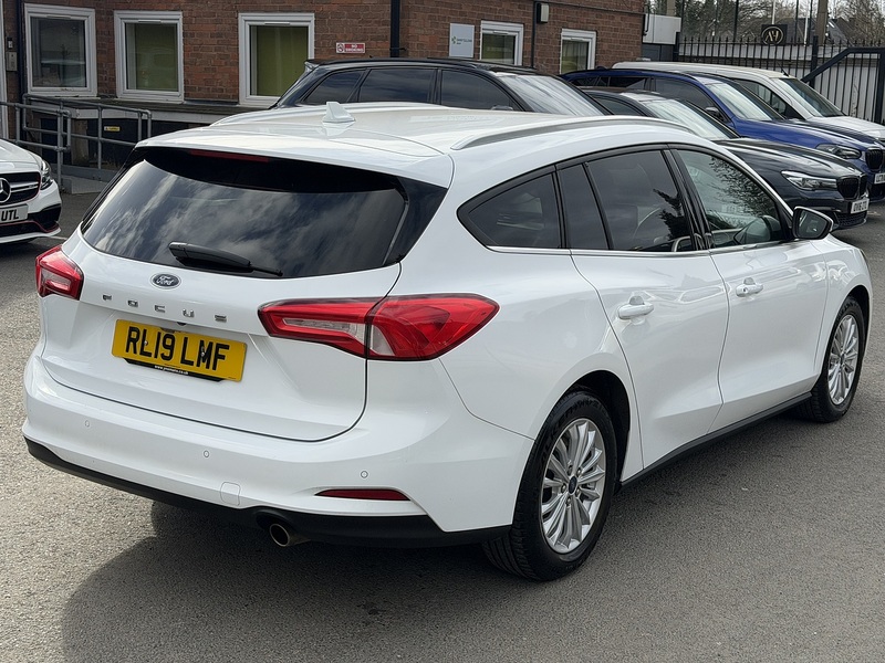 Ford Focus 1.0T EcoBoost Titanium Estate 5dr Petrol Auto Euro 6 (s/s) (125 ps) - U2374