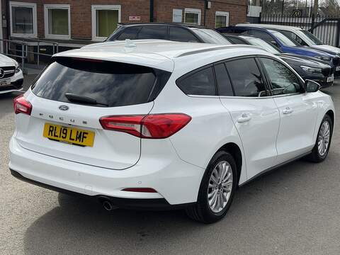 Ford Focus 1.0T EcoBoost Titanium Estate 5dr Petrol Auto Euro 6 (s/s) (125 ps) - U2374