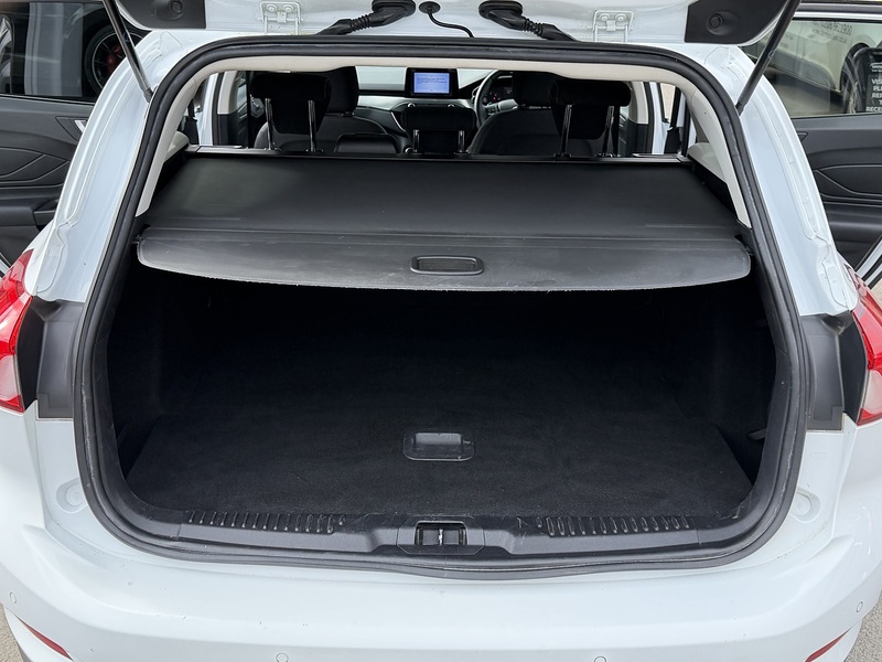 Ford Focus 1.0T EcoBoost Titanium Estate 5dr Petrol Auto Euro 6 (s/s) (125 ps) - U2374