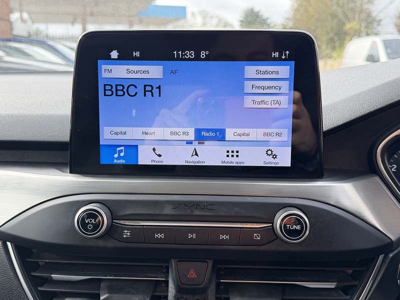 Ford Focus 1.0T EcoBoost Titanium Estate 5dr Petrol Auto Euro 6 (s/s) (125 ps) - U2374