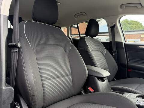 Ford Focus 1.0T EcoBoost Titanium Estate 5dr Petrol Auto Euro 6 (s/s) (125 ps) - U2374