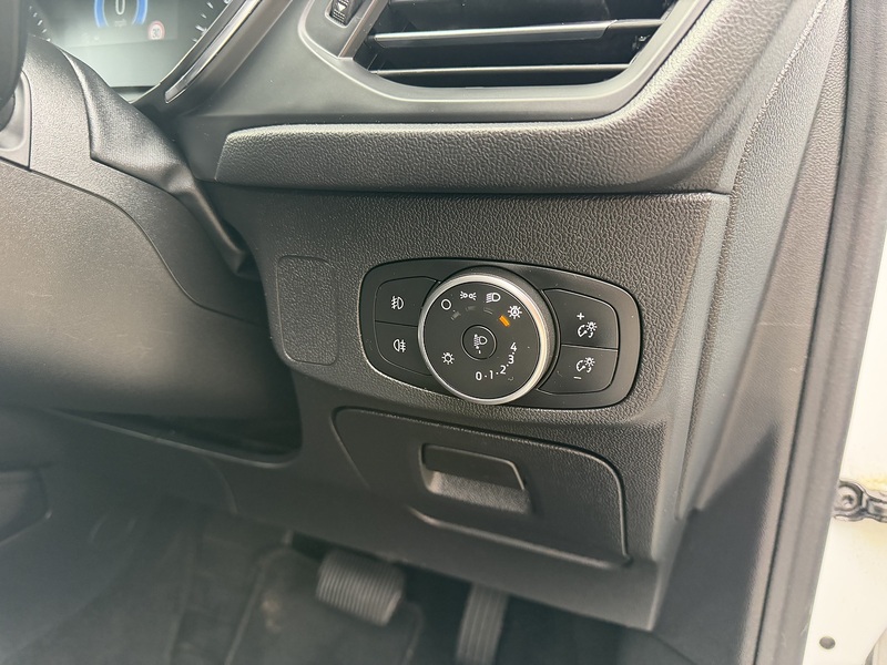 Ford Focus 1.0T EcoBoost Titanium Estate 5dr Petrol Auto Euro 6 (s/s) (125 ps) - U2374