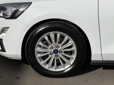 Ford Focus 1.0T EcoBoost Titanium Estate 5dr Petrol Auto Euro 6 (s/s) (125 ps) - U2374