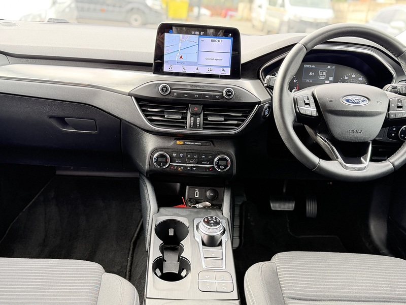 Ford Focus 1.0T EcoBoost Titanium Estate 5dr Petrol Auto Euro 6 (s/s) (125 ps) - U2374