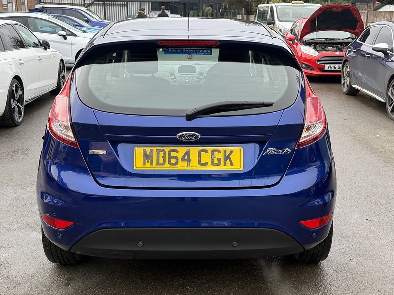 Ford Fiesta 1.0T EcoBoost Zetec Hatchback 5dr Petrol Powershift Euro 5 (100 ps) - U2375