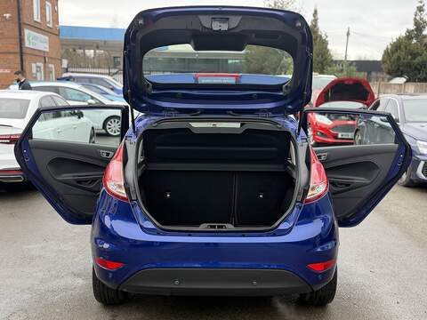 Ford Fiesta 1.0T EcoBoost Zetec Hatchback 5dr Petrol Powershift Euro 5 (100 ps) - U2375