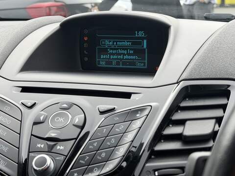 Ford Fiesta 1.0T EcoBoost Zetec Hatchback 5dr Petrol Powershift Euro 5 (100 ps) - U2375