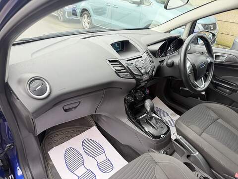 Ford Fiesta 1.0T EcoBoost Zetec Hatchback 5dr Petrol Powershift Euro 5 (100 ps) - U2375