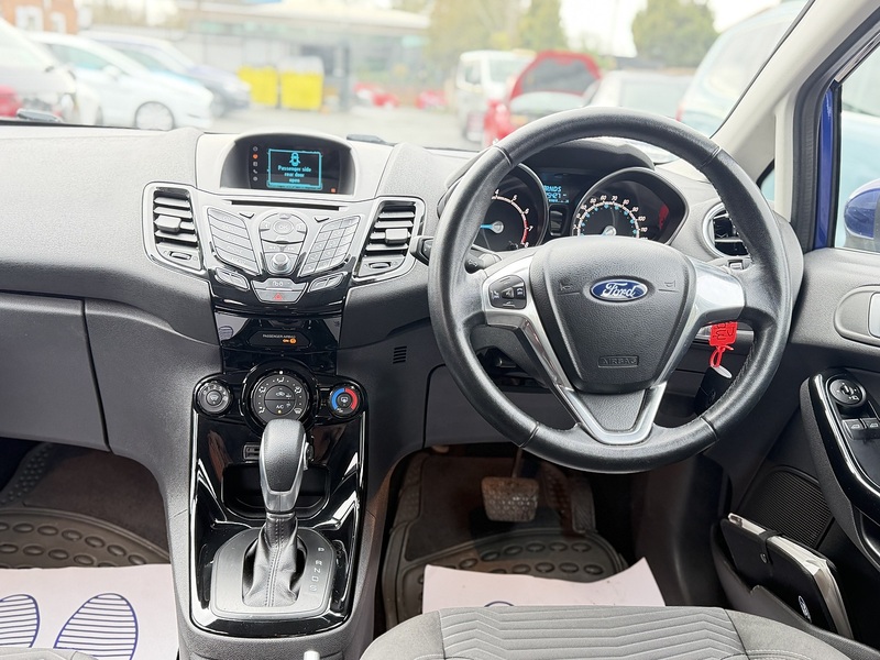 Ford Fiesta 1.0T EcoBoost Zetec Hatchback 5dr Petrol Powershift Euro 5 (100 ps) - U2375